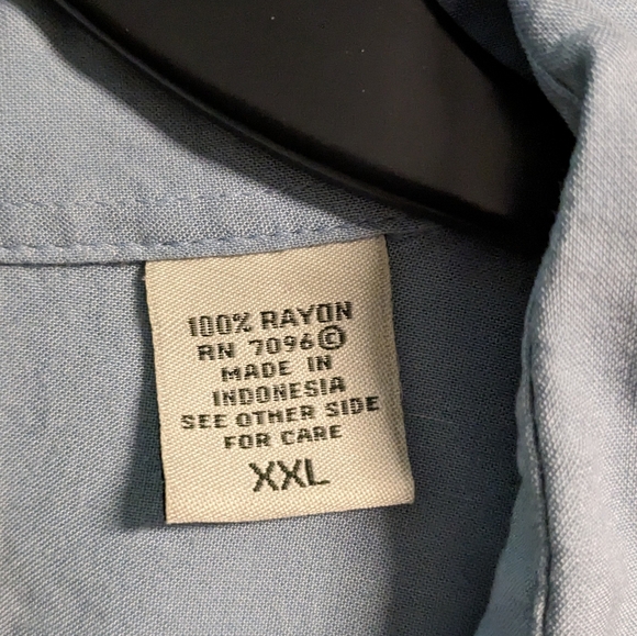 Batik Bay Tropical Button Down - Picture 3 of 5